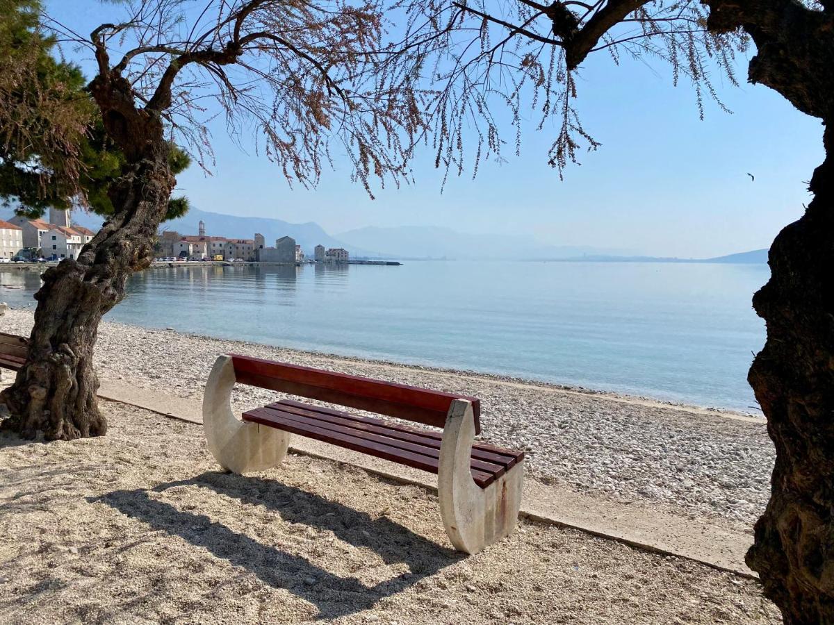 Sunny Apartment By The Beach Kaštel Štafilić 外观 照片