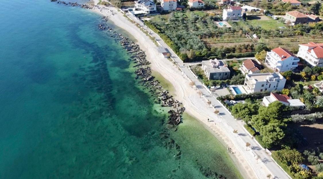 Sunny Apartment By The Beach Kaštel Štafilić 外观 照片
