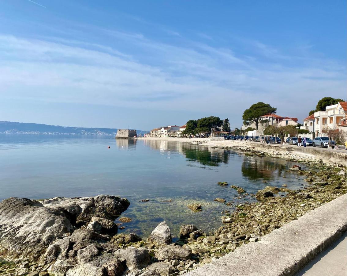 Sunny Apartment By The Beach Kaštel Štafilić 外观 照片