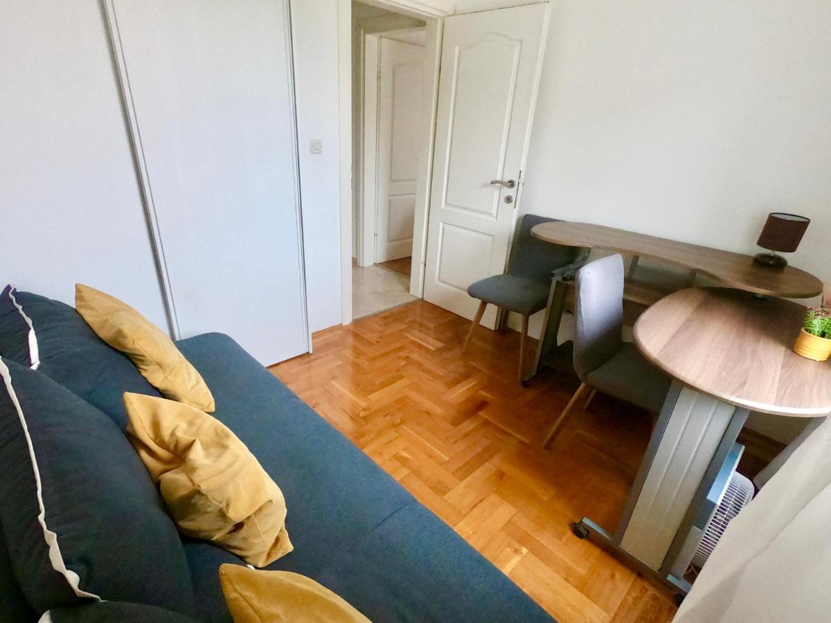 Sunny Apartment By The Beach Kaštel Štafilić 外观 照片